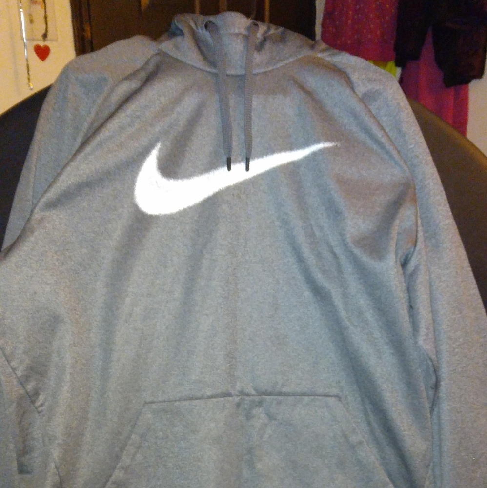 BRAND NEW NIKE DRIFIT HOODIE GRAY sizeXXL NWOT !!